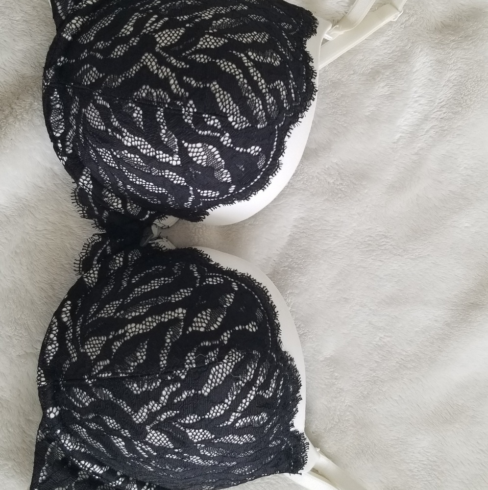 Blackheart laced bra